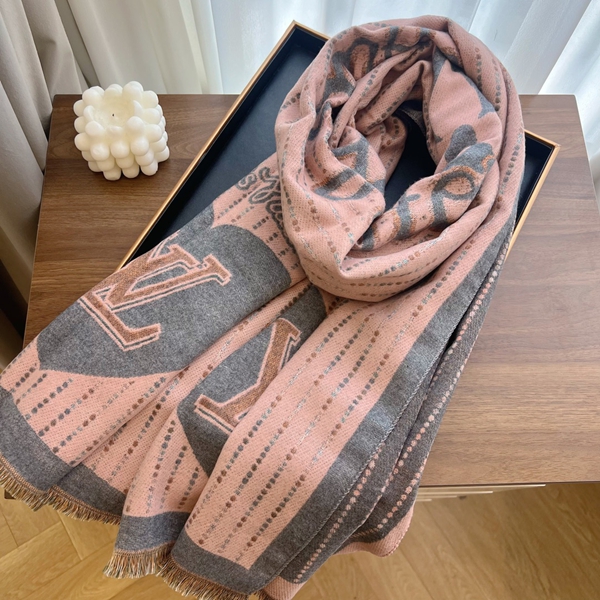 ブランドマフラー角部分ディテール